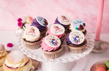 Baker Brun - Cupcakes til kvinnedagen