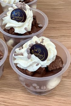 Den Glade Baker - Brownies & Cream