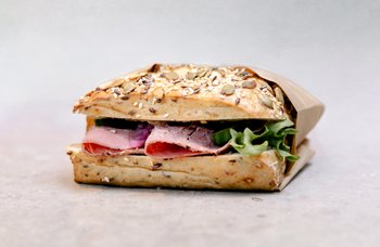 Solbrød - Gresskarstykke med roastbiff