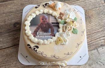 Rosenborg bakeri - Dåpskake