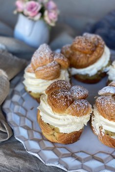 Brogyllen - Diplomat Semla