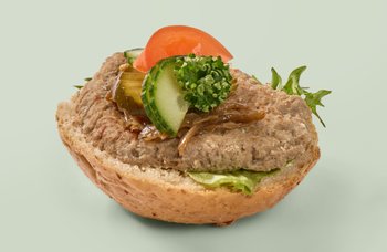 Edgars Bakeri og Konditori - Påsmurte halve rundstykker