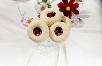 Mäster Jacobs - Hallongrotta