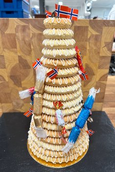 Den Glade Baker - Kransekake