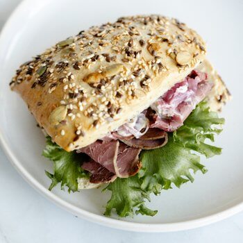 Solbrød - Gresskarstykke med roastbiff