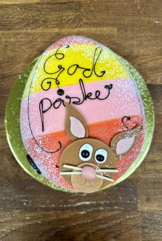 Den Glade Baker - Påske 8 bit marsipankake