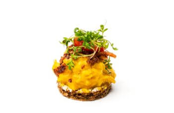 Nybroe Smörrebröd - Hønsesalat - snitt
