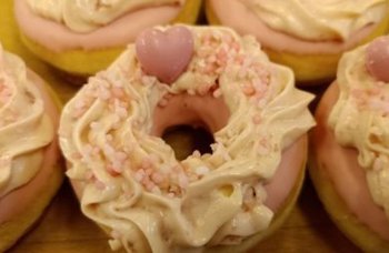 Stein Magnussen Bakeri - Doughnuts